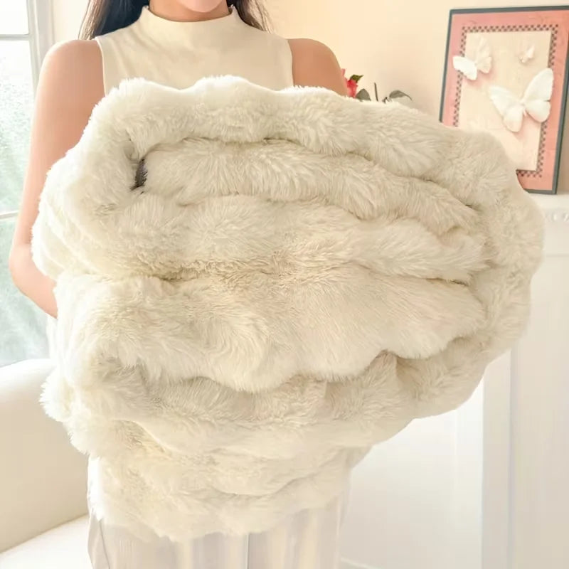 ROSEKIND Soft Faux Fur Rabbit Blanket for Bed and Sofa