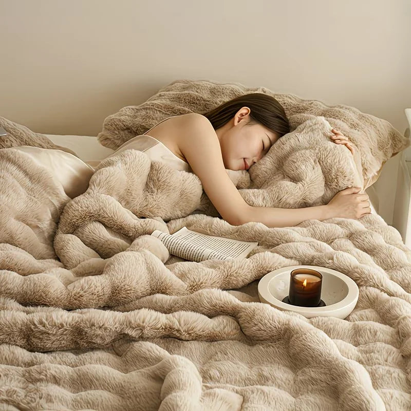 ROSEKIND Soft Faux Fur Rabbit Blanket for Bed and Sofa