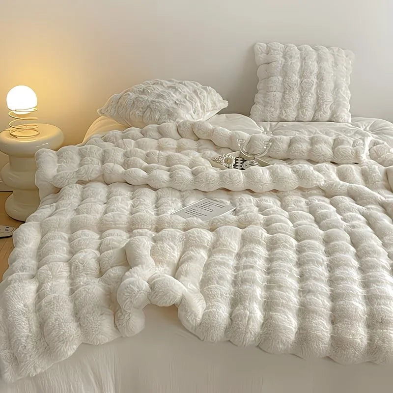 ROSEKIND Soft Faux Fur Rabbit Blanket for Bed and Sofa