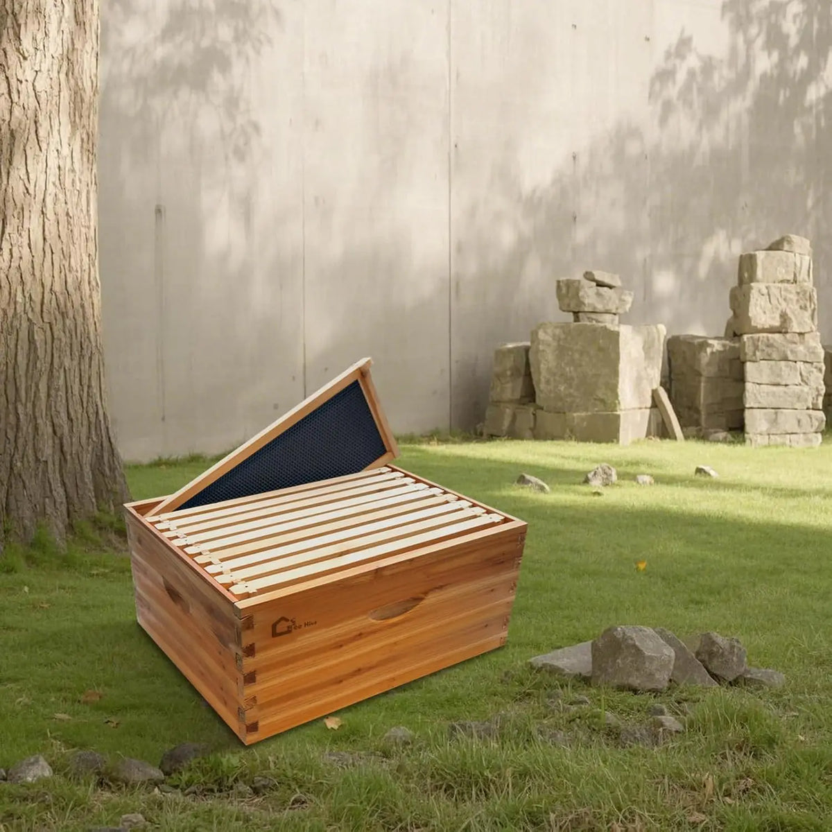 TWISTER.CK Beeswax Dipped Wooden Brood Hive Box With Frames