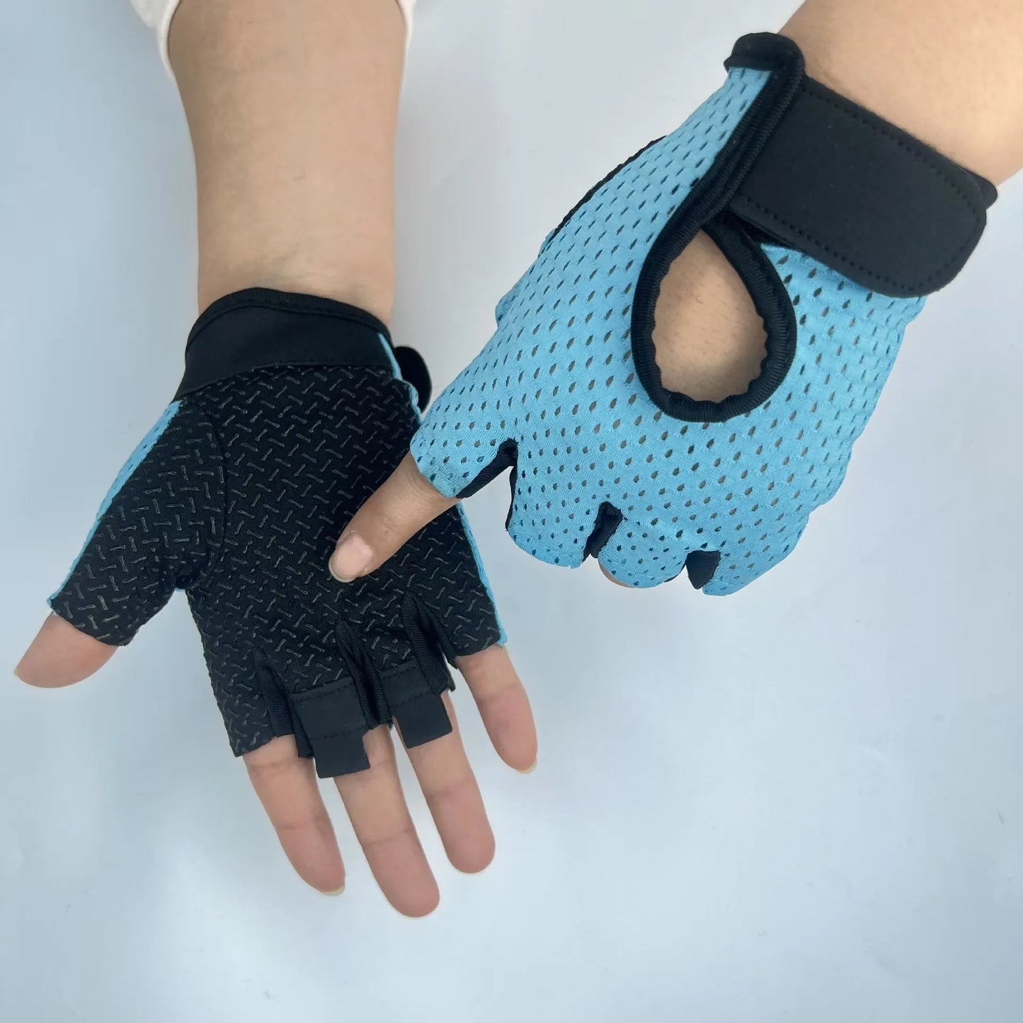 Summer Half Finger Gloves Ice Silk Breathable Gym Fitness Women Men Anti-Slip Pad Cycling Fingerless Gloves Bicycle